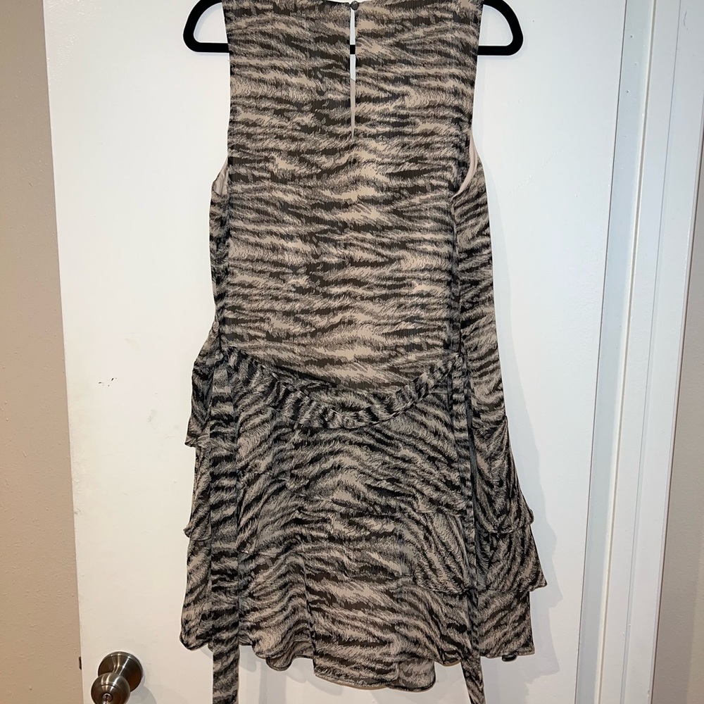 Express Zebra Print Mini Dress w/belt - Picture 7 of 7